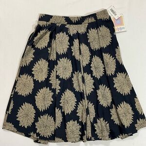 LuLaRoe Skirt Black and Cream Floral Skater with Pockets